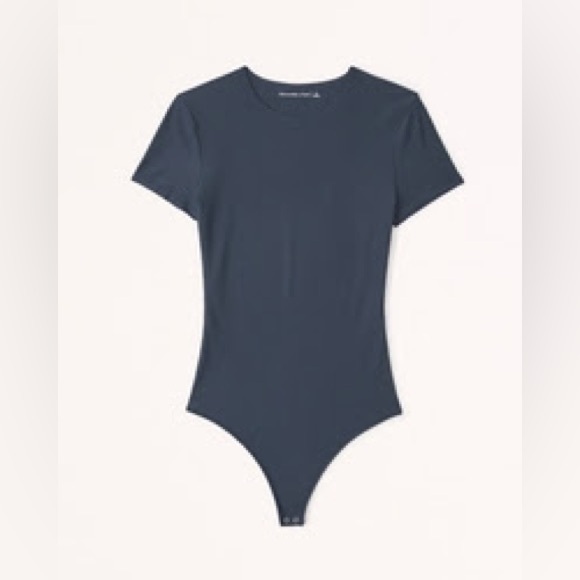 Abercrombie Women's Soft Matte Seamless Tee Bodysuit Navy size Small - Picture 4 of 12